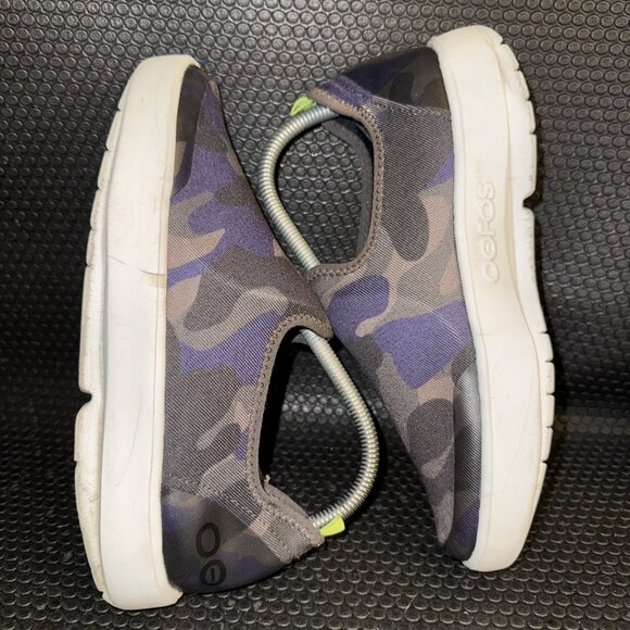 OOFOS OOmg eeZee Low White Blue Camo Women Slip On Recovery Comfort Shoes Size 8 - Picture 5 of 8
